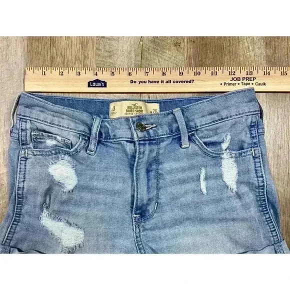 Hollister Denim Jean High Rise Distressed Cuffed Short Shorts Size 3 w26 VGUC - Picture 5 of 8